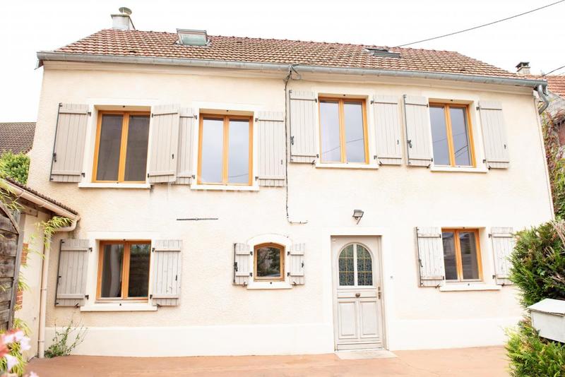 Maison - 115 m² - 5 pièces