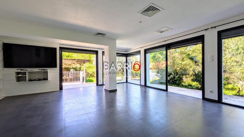 Villa - 170 m² - 4 pièces