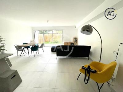 Villa - 93 m² - 4 pièces