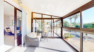 Villa - 100 m² - 4 pièces