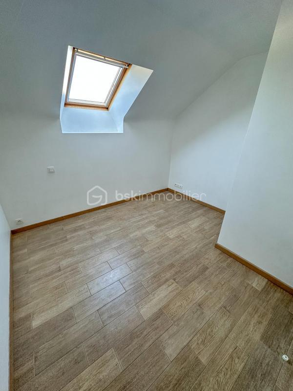 Maison en pierre - 71 m² - 4 pièces