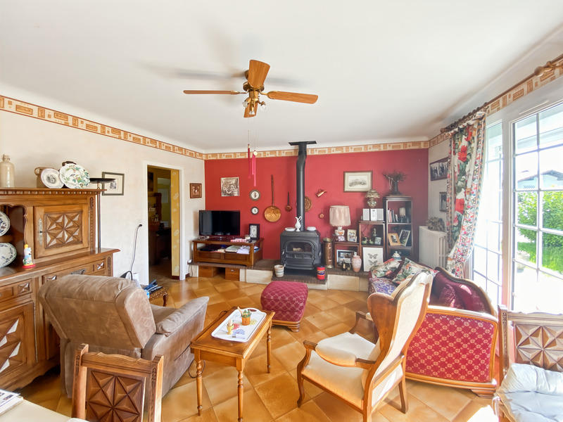 Maison - 192 m² - 6 pièces