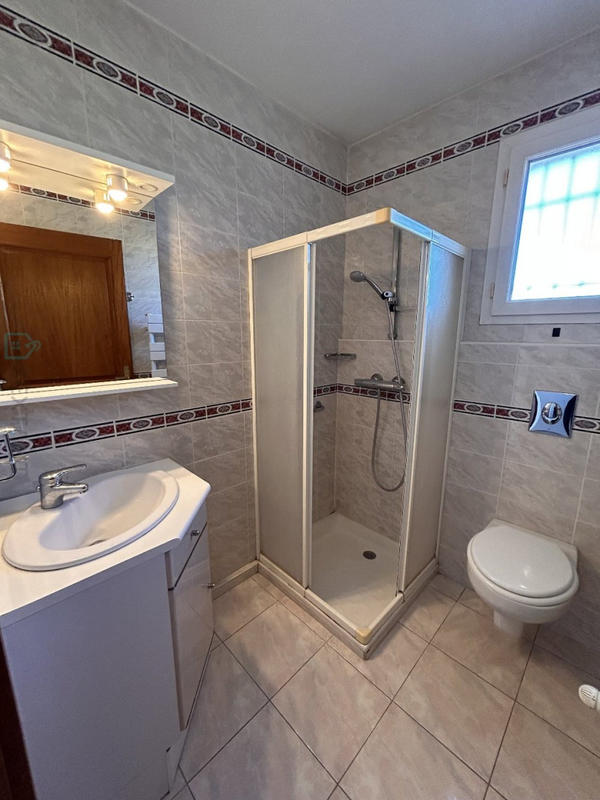 Maison - 139 m² - 6 pièces