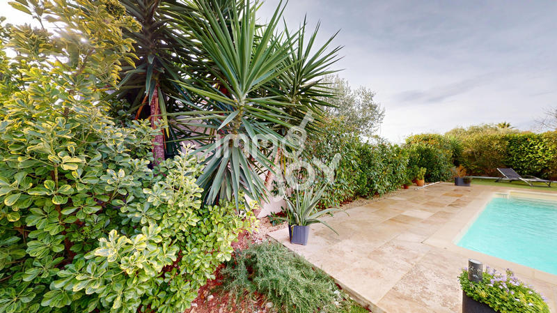 Maison - 170 m² - 7 pièces