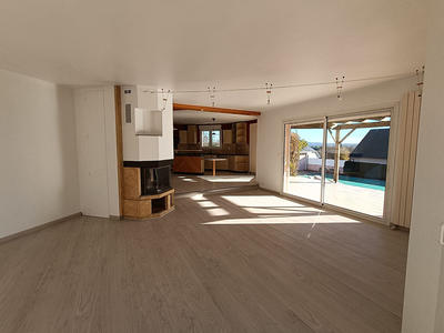 Maison - 140 m² - 5 pièces