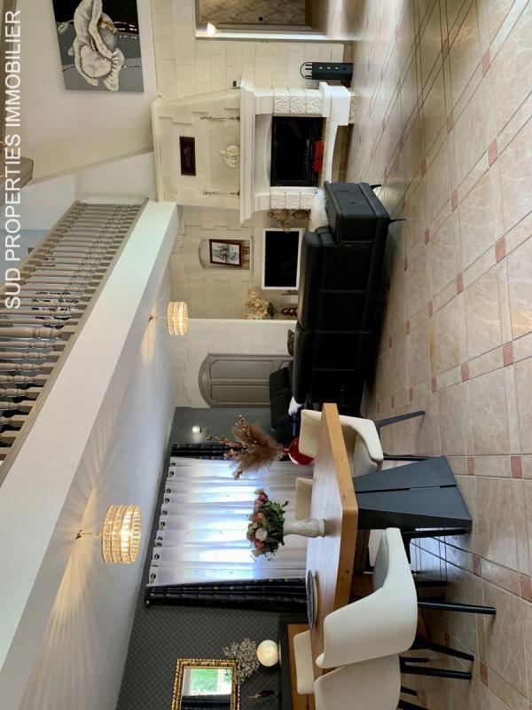 Propriété - 297 m² - 7 pièces