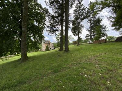 Maison - 235 m² - 9 pièces