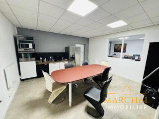 Entrepôt - 4 000 m²