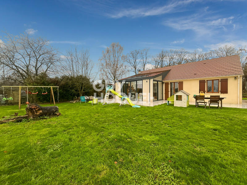 Maison - 102 m² - 5 pièces