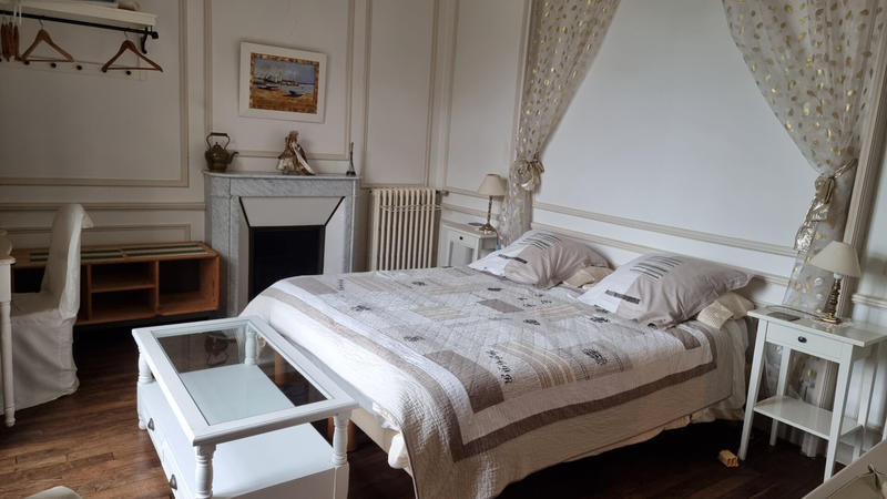 Maison - 338 m² - 14 pièces