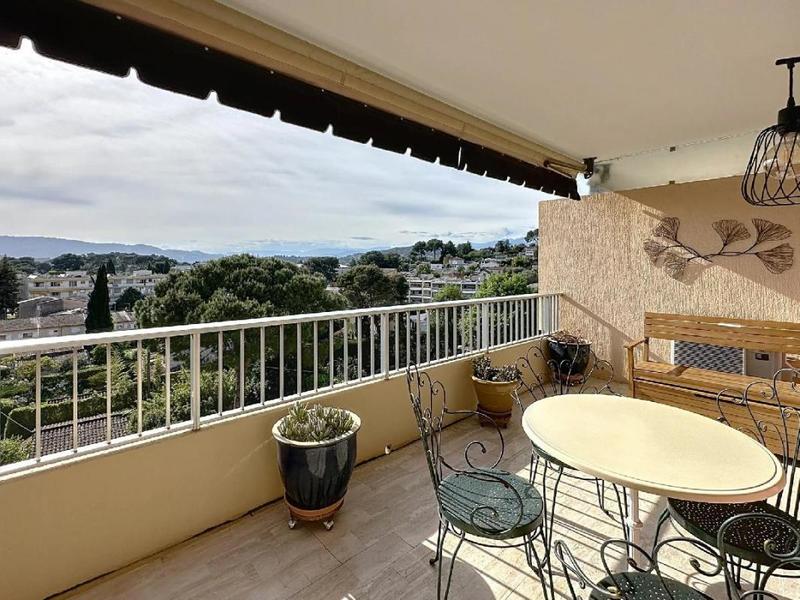 Appartement - 74 m² - 3 pièces