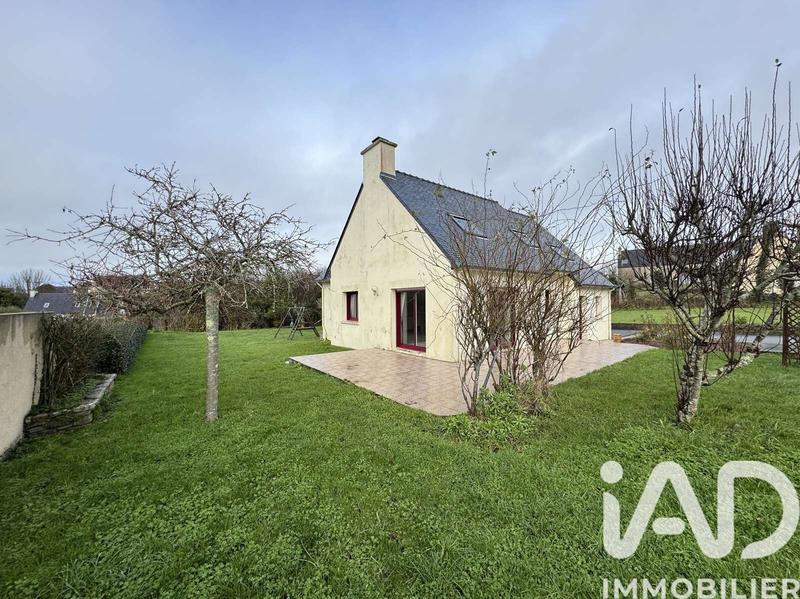 Maison - 96 m² - 6 pièces