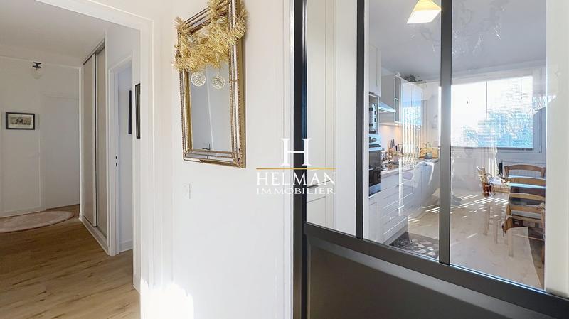 Appartement - 127 m² - 4 pièces