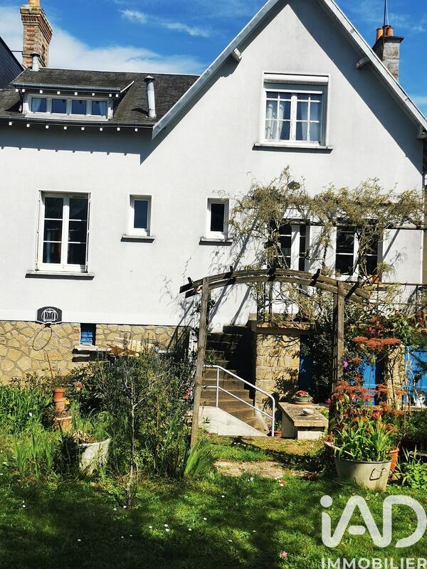 Maison de ville - 130 m² - 6 pièces