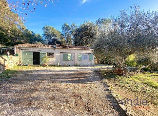 Maison - 144 m² - 7 pièces