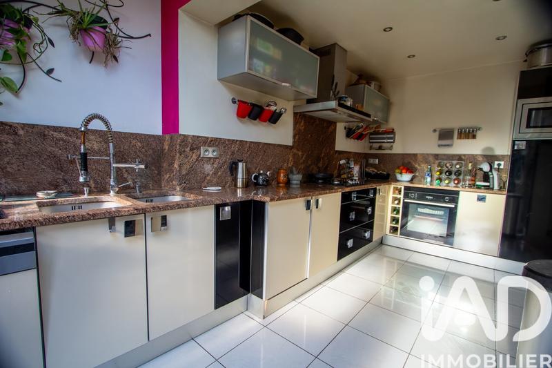 Maison - 165 m² - 7 pièces