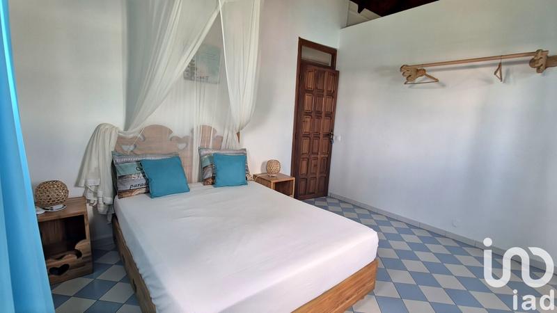 Maison - 195 m² - 6 pièces