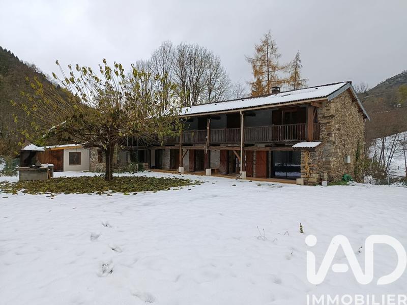 Maison - 154 m² - 7 pièces