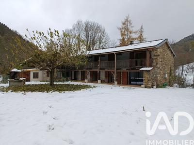 Maison - 154 m² - 7 pièces