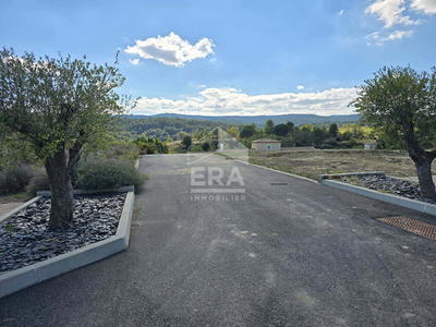 Terrain - 738 m²