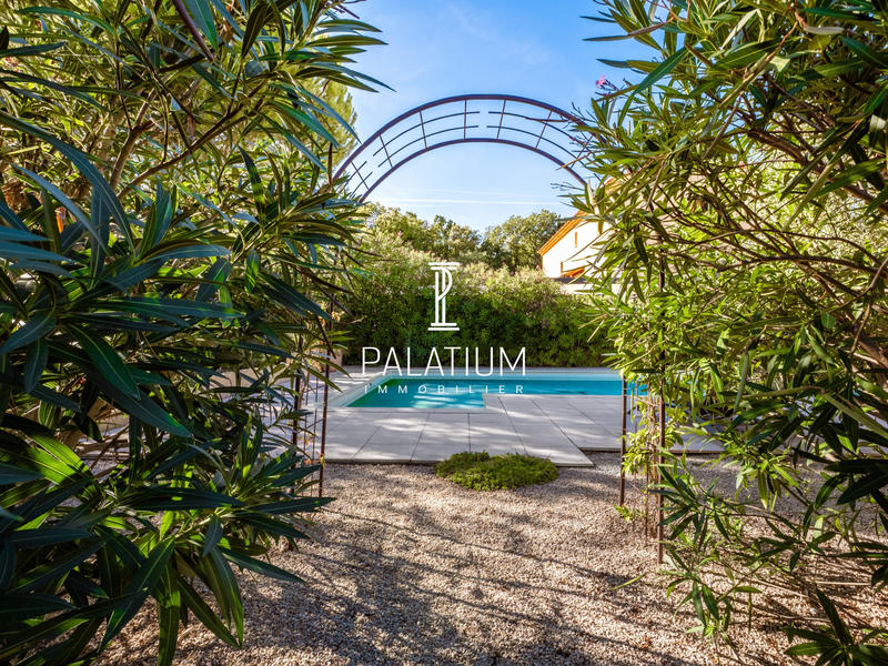 Maison traditionnelle - 98 m² - 4 pièces