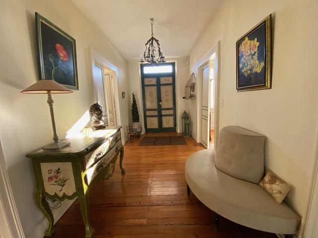 Maison ancienne - 285 m² - 10 pièces