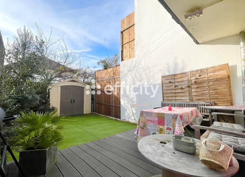 Maison - 101 m² - 5 pièces