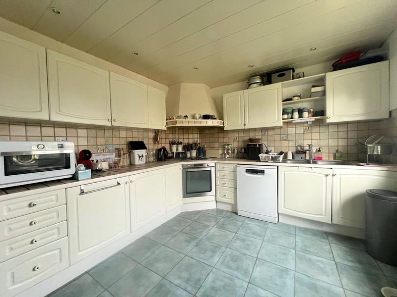 Maison - 156 m² - 6 pièces