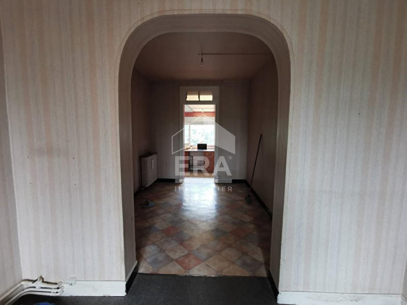 Maison - 110 m² - 8 pièces