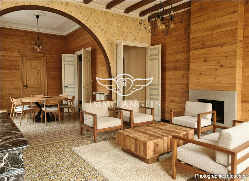 Maison ancienne - 401 m² - 9 pièces