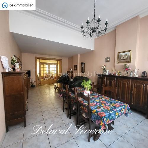 Maison - 147 m² - 7 pièces