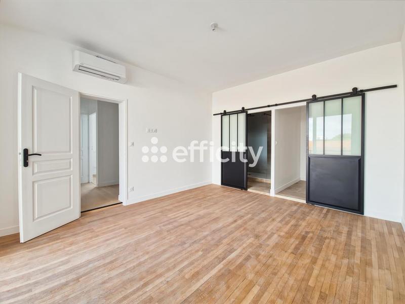 Maison - 146 m² - 6 pièces