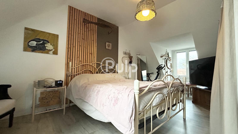 Pavillon - 100 m² - 5 pièces