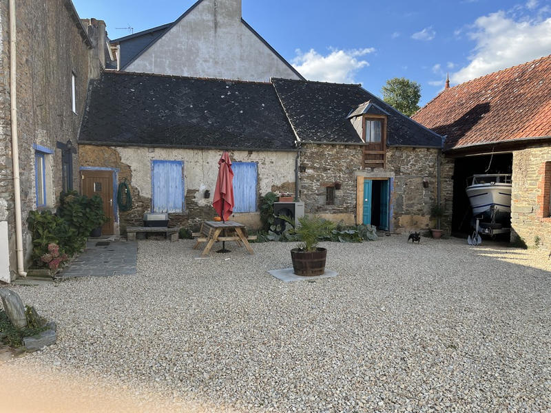 Maison - 120 m² - 5 pièces