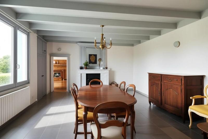 Maison - 200 m² - 8 pièces