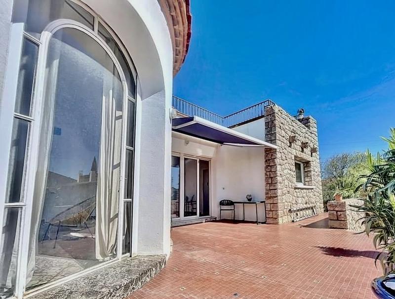 Maison bourgeoise - 300 m² - 5 pièces