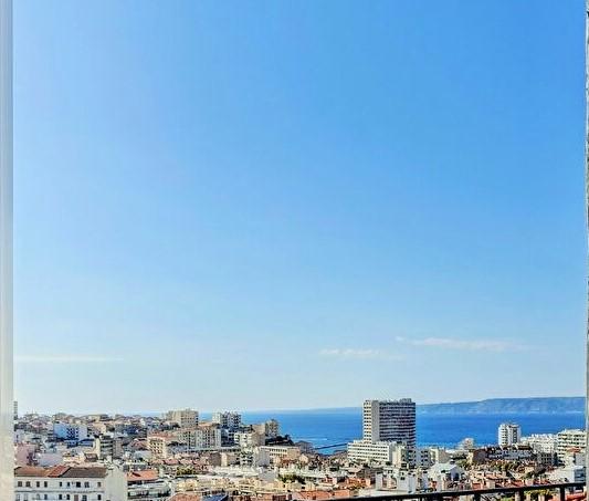 Appartement - 79 m² - 4 pièces