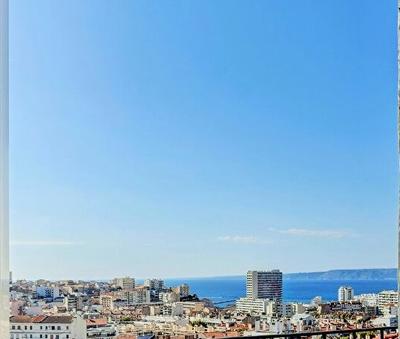 Appartement - 79 m² - 4 pièces