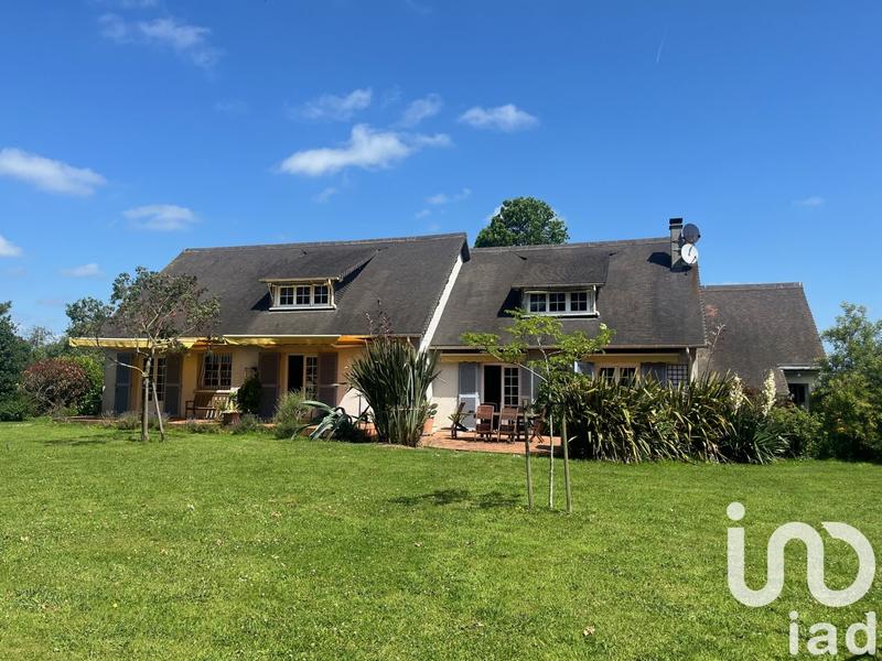 Maison - 239 m² - 6 pièces