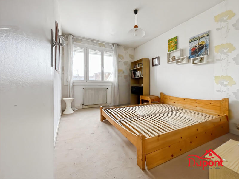 Appartement - 93 m² - 5 pièces