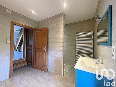 Maison - 207 m² - 11 pièces