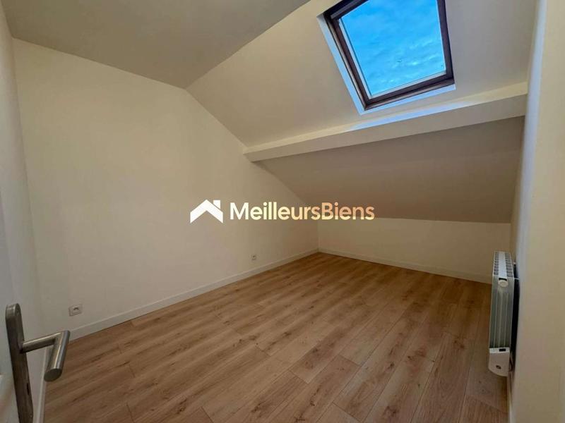 Immeuble - 147 m² - 7 pièces