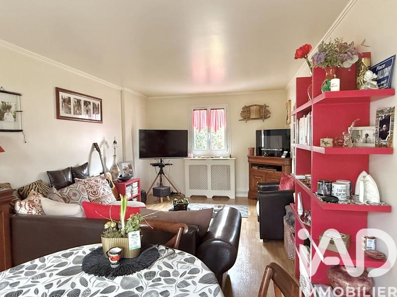 Maison - 95 m² - 5 pièces