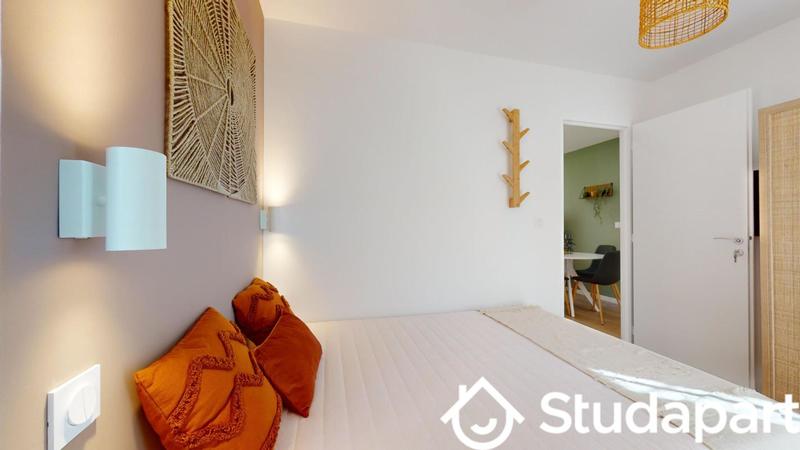 Chambre - 12 m² - 1 pièce