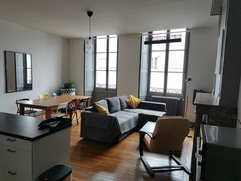 Appartement - 72 m² - 3 pièces
