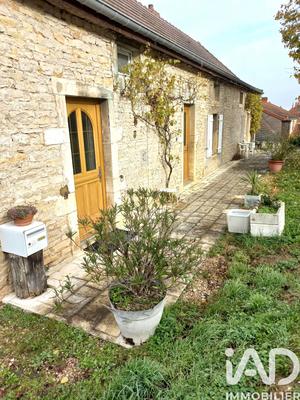 Maison de village - 118 m² - 4 pièces