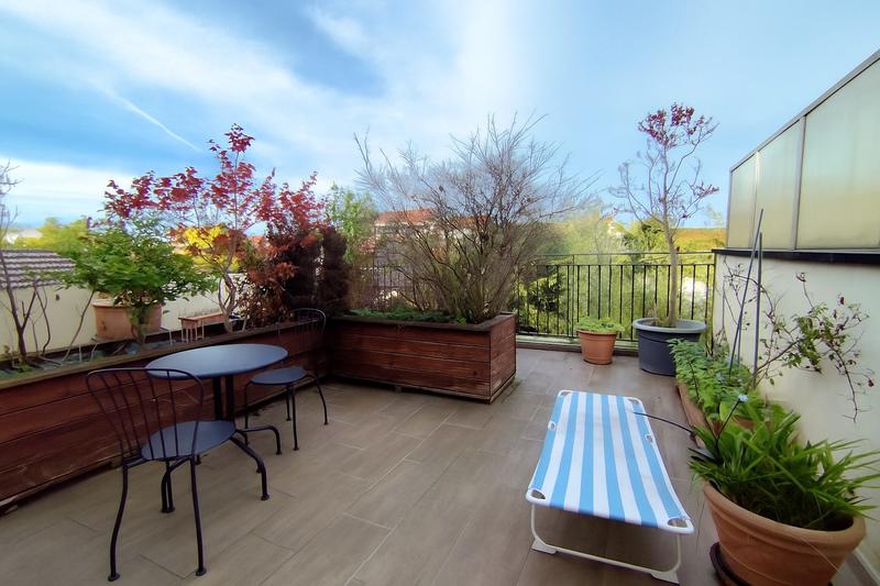 Maison - 93 m² - 4 pièces