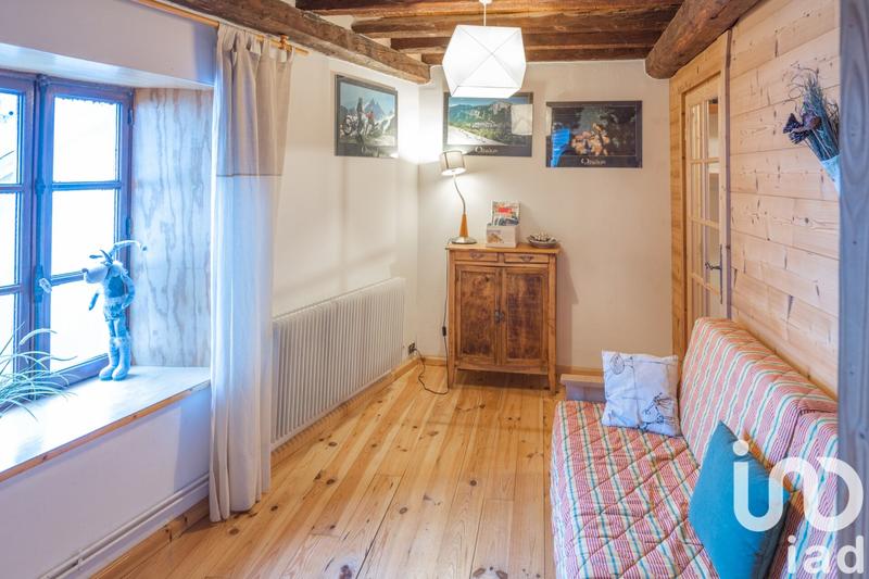 Appartement - 93 m² - 4 pièces