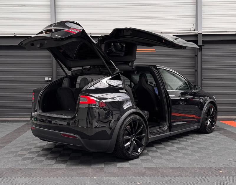 Tesla Model X 100d Electric 525 100kwh 4wd Dual-Motor / 7 Places