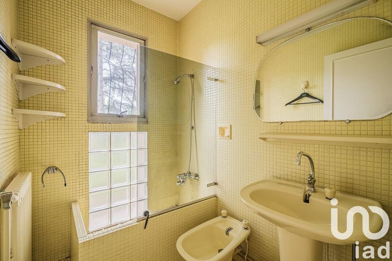 Maison - 216 m² - 5 pièces